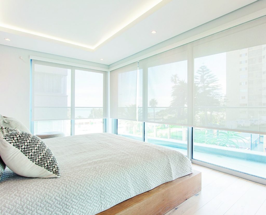 C-Screen Roller Blinds E-Brochure - Taylor Blinds & Shutters.ind